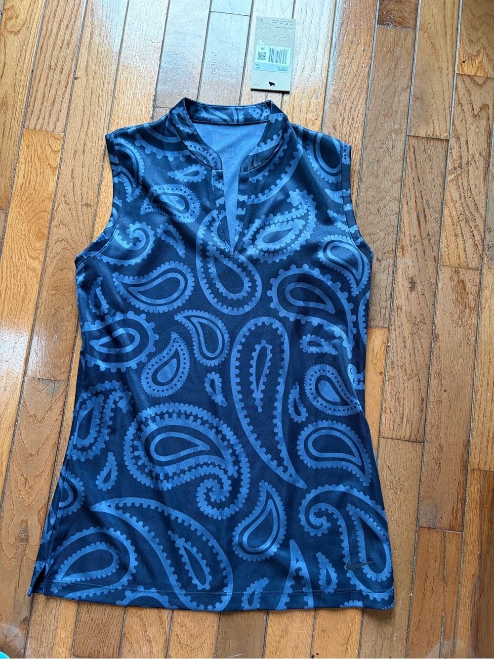 Nike Blue Paisley Sleeveless V-Notch Tank Top